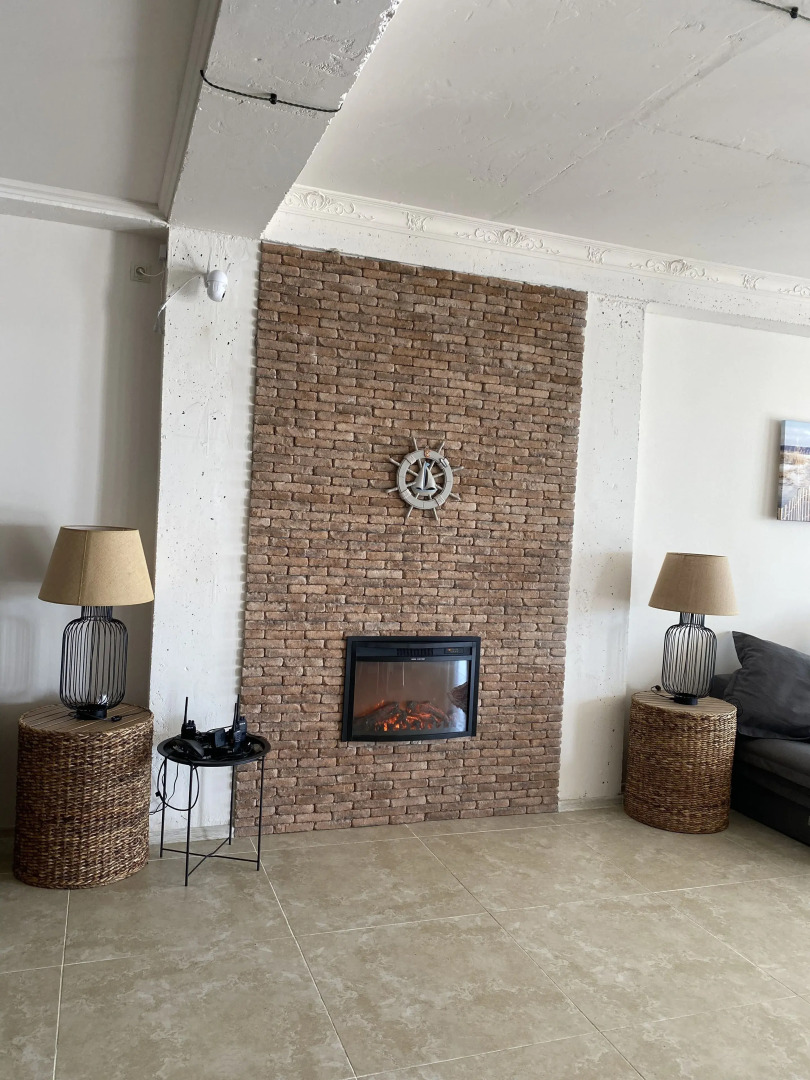 Claude Monet Seaside Hotel