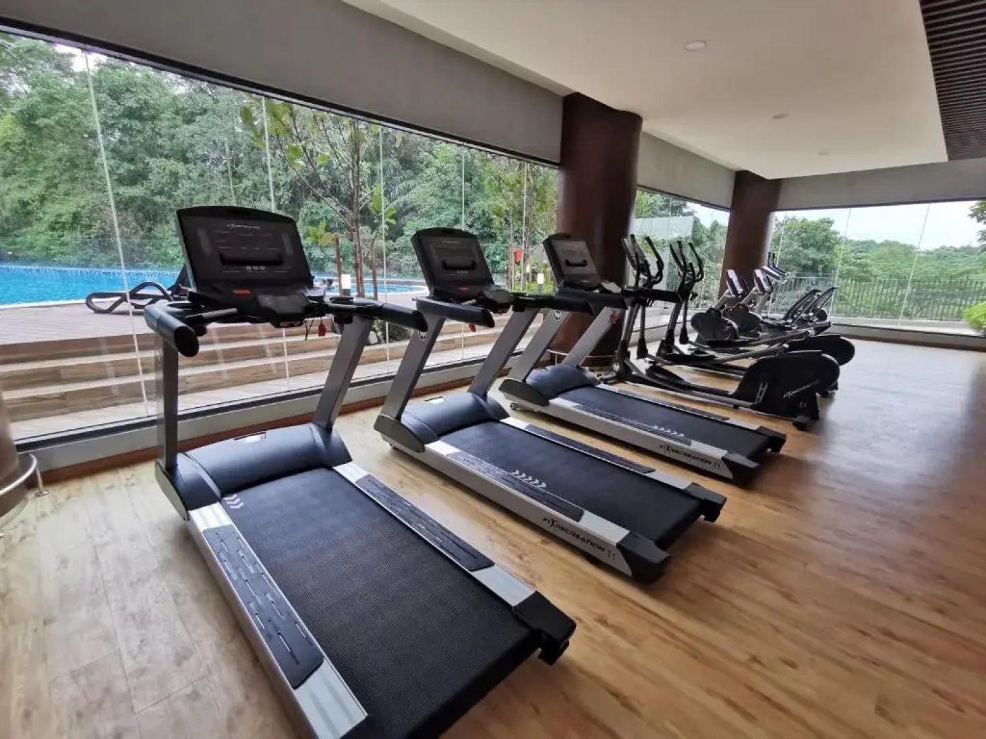 STAYJE PUTRAJAYA, 5 minutes to IOI CITY MALL, WIFI , NETFLIX, FREE PARKING