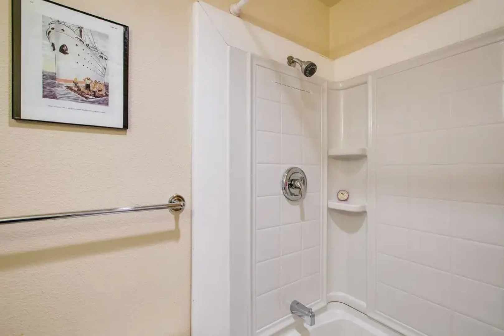 36sll - Convenient - Inexpensive - Kitchenette - Sleeps 6 1 Bedroom Condo