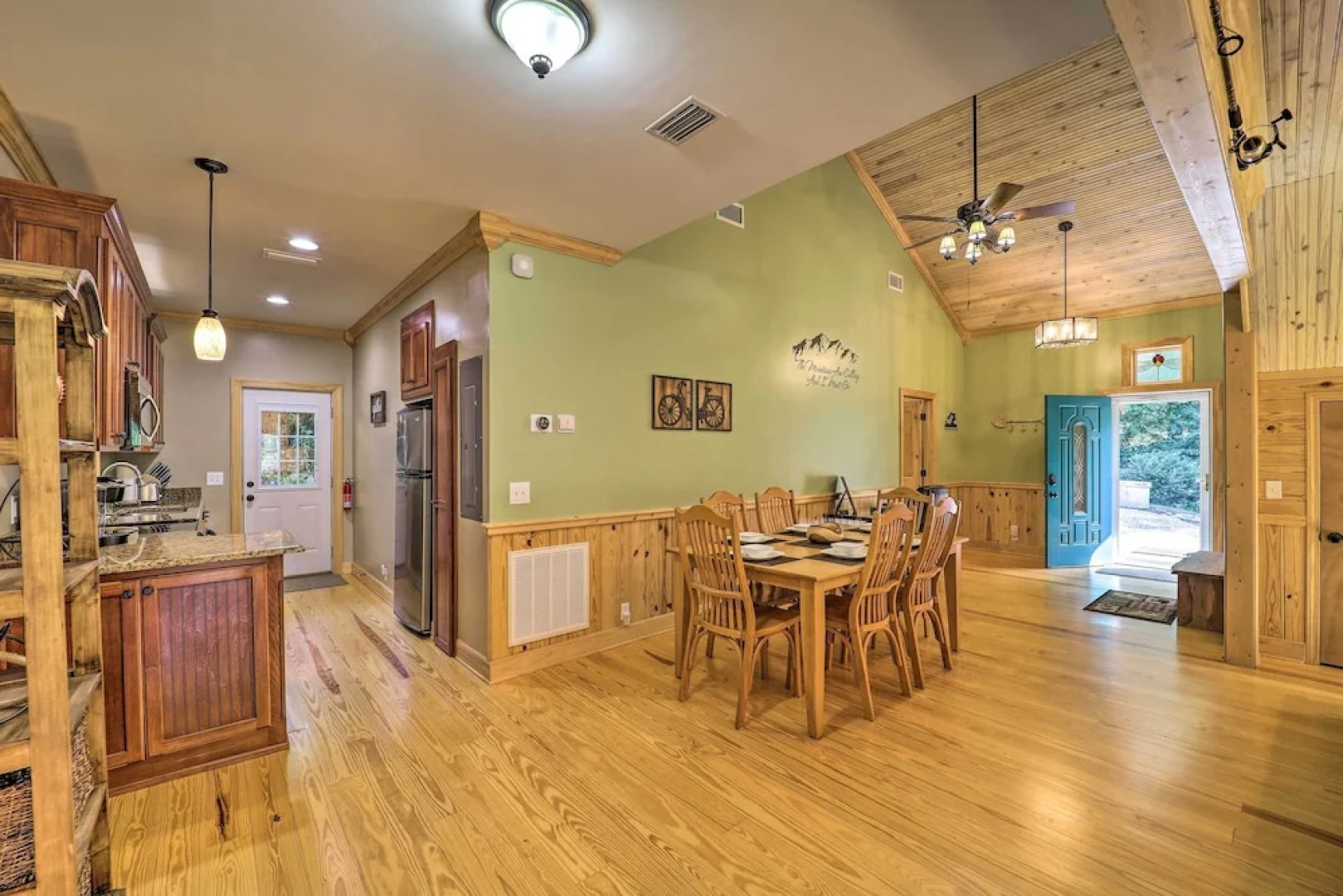 10 Mi to Grandfather Mountain: 'wolfe Creek Cabin'