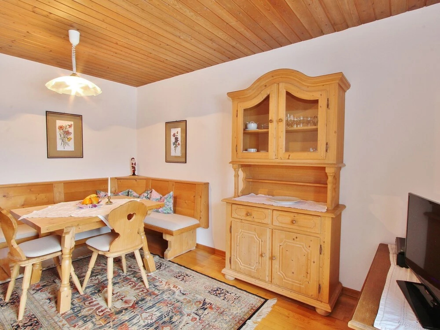 Spacious Apartment In Kitzbuhel With Balcony