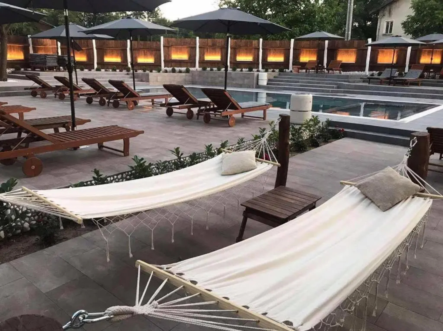 Semeen hotel i restorant Rajski zaliv
