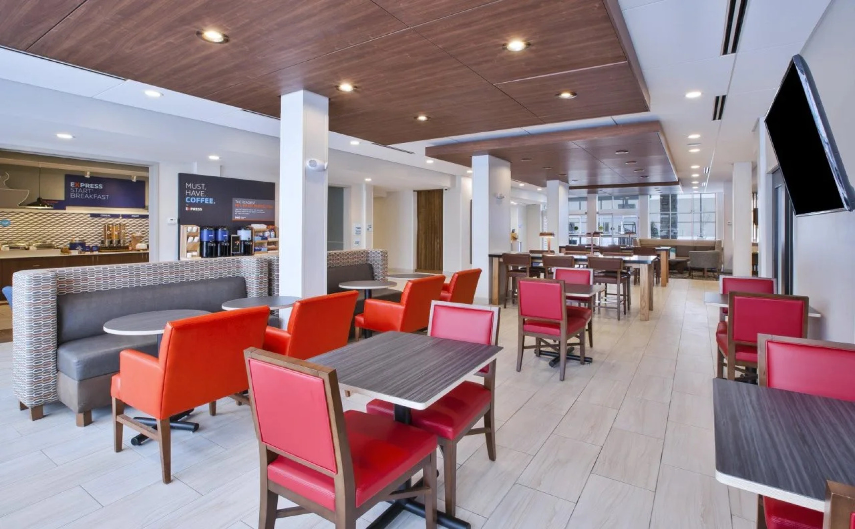 Holiday Inn Express Auburn Hills South by IHG