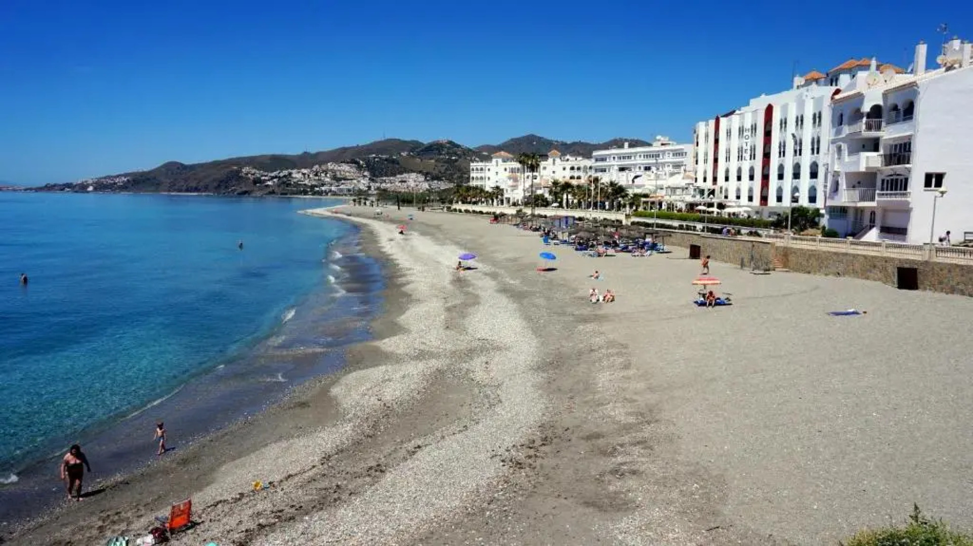 Apartamentos StarNerja