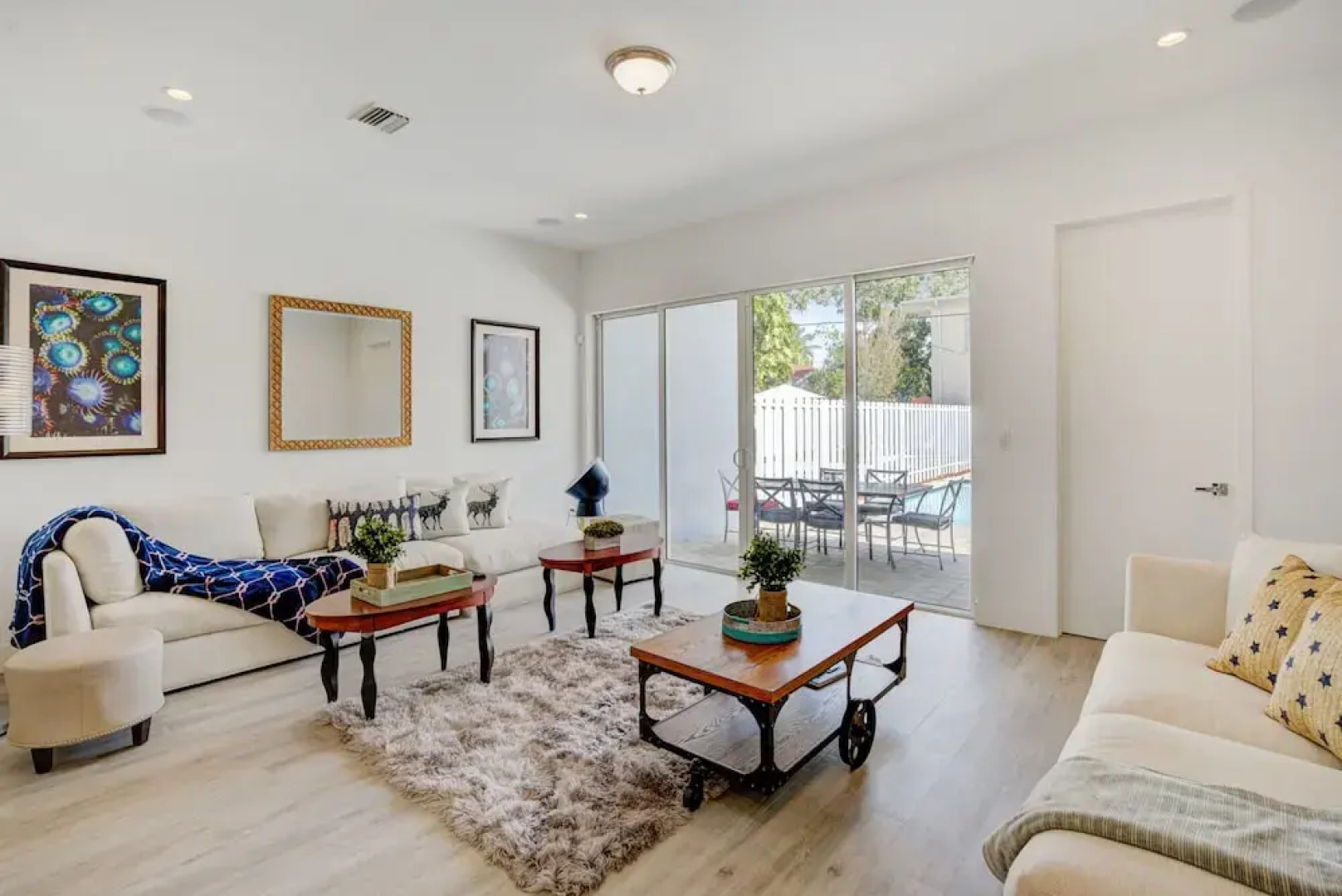 4BR Pool Townhome Duplex by Jos17