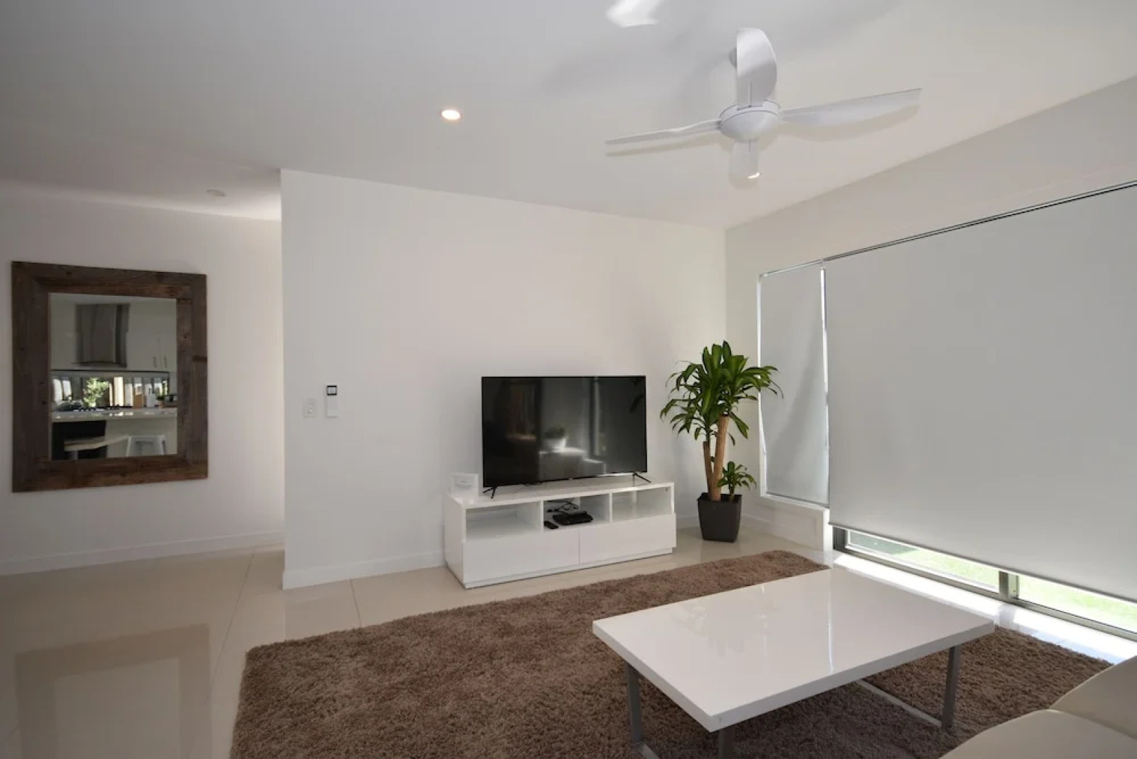 Holiday With A View Lowry Street