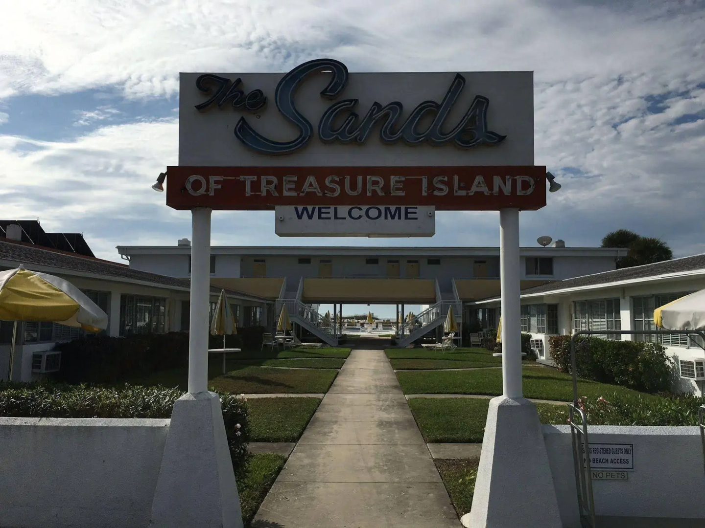The Sands of Treasure Island