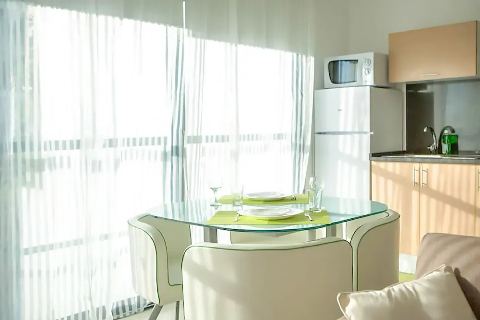 The Little Nest by MHM