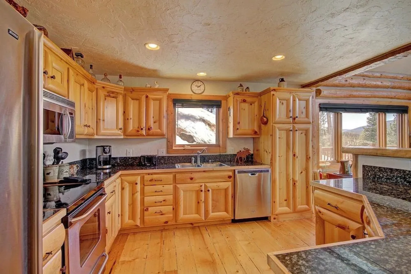 Barton Cabin by RedAwning