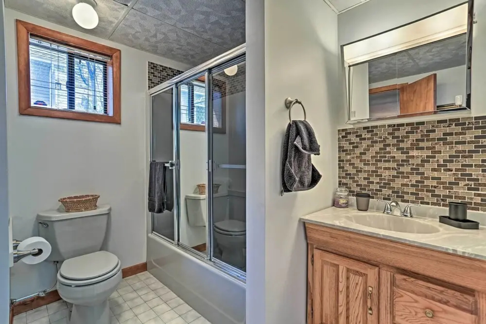 Airy Lake Ariel Home w/ Private Dock + Kayaks!