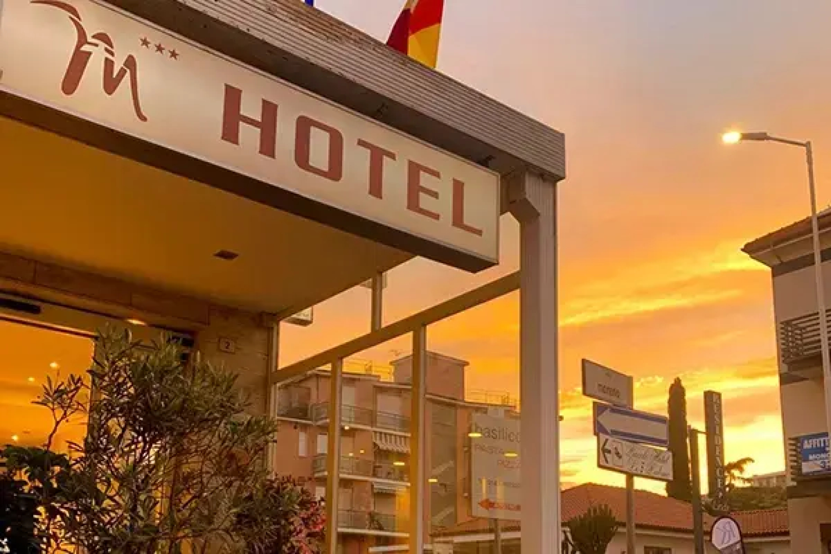 Hotel La Marina
