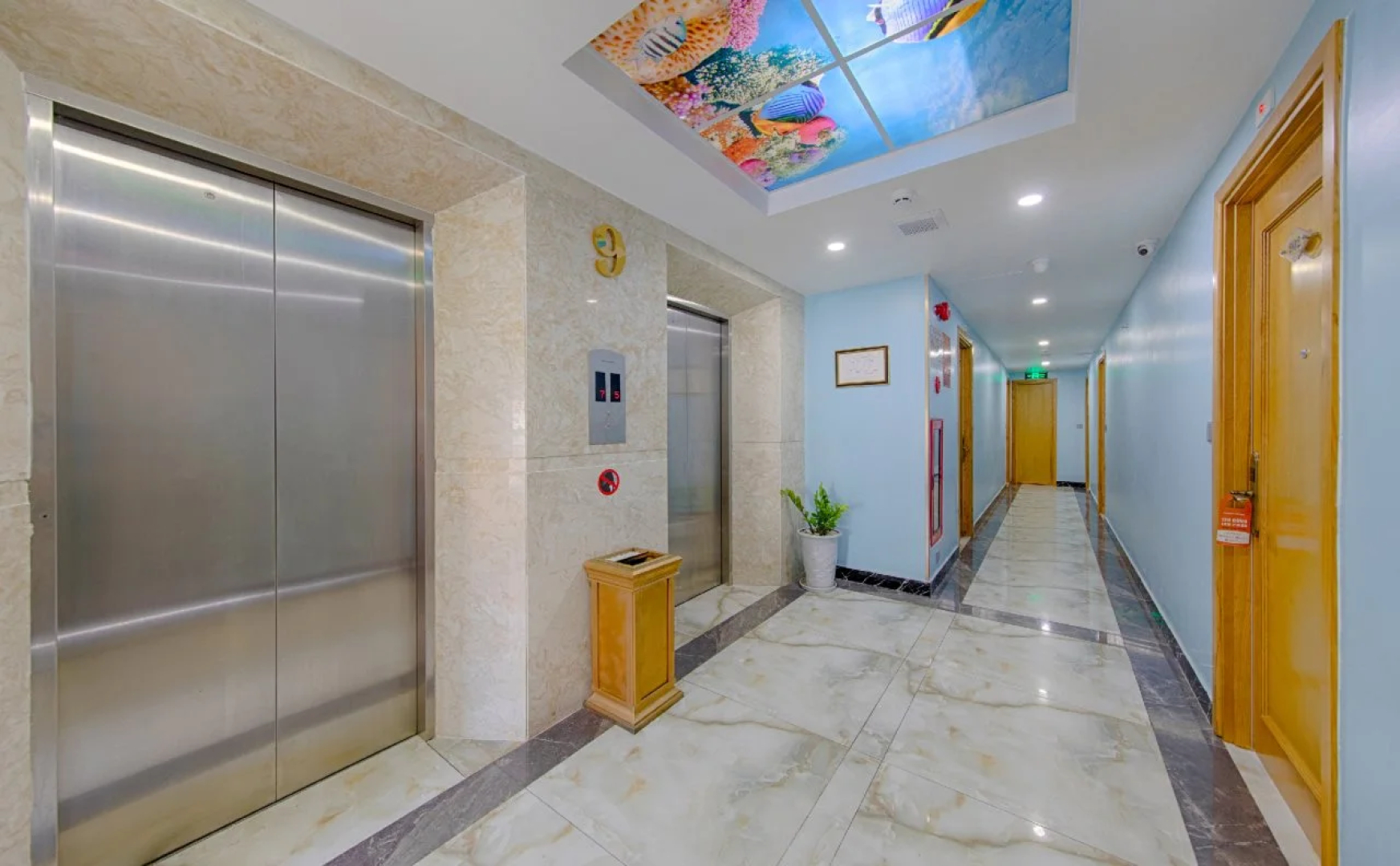 Sea Queen Hotel