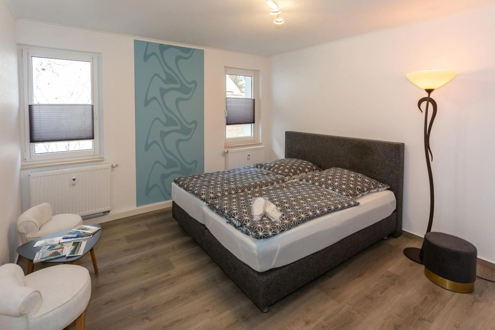 Der Sachsenhof - Zentral gelegene Ferienwohnung direkt am Markt und Kirche