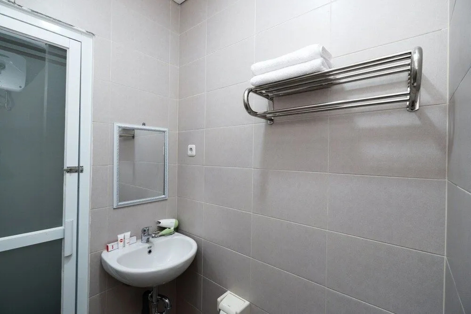 OYO 2298 Jebres House Syariah