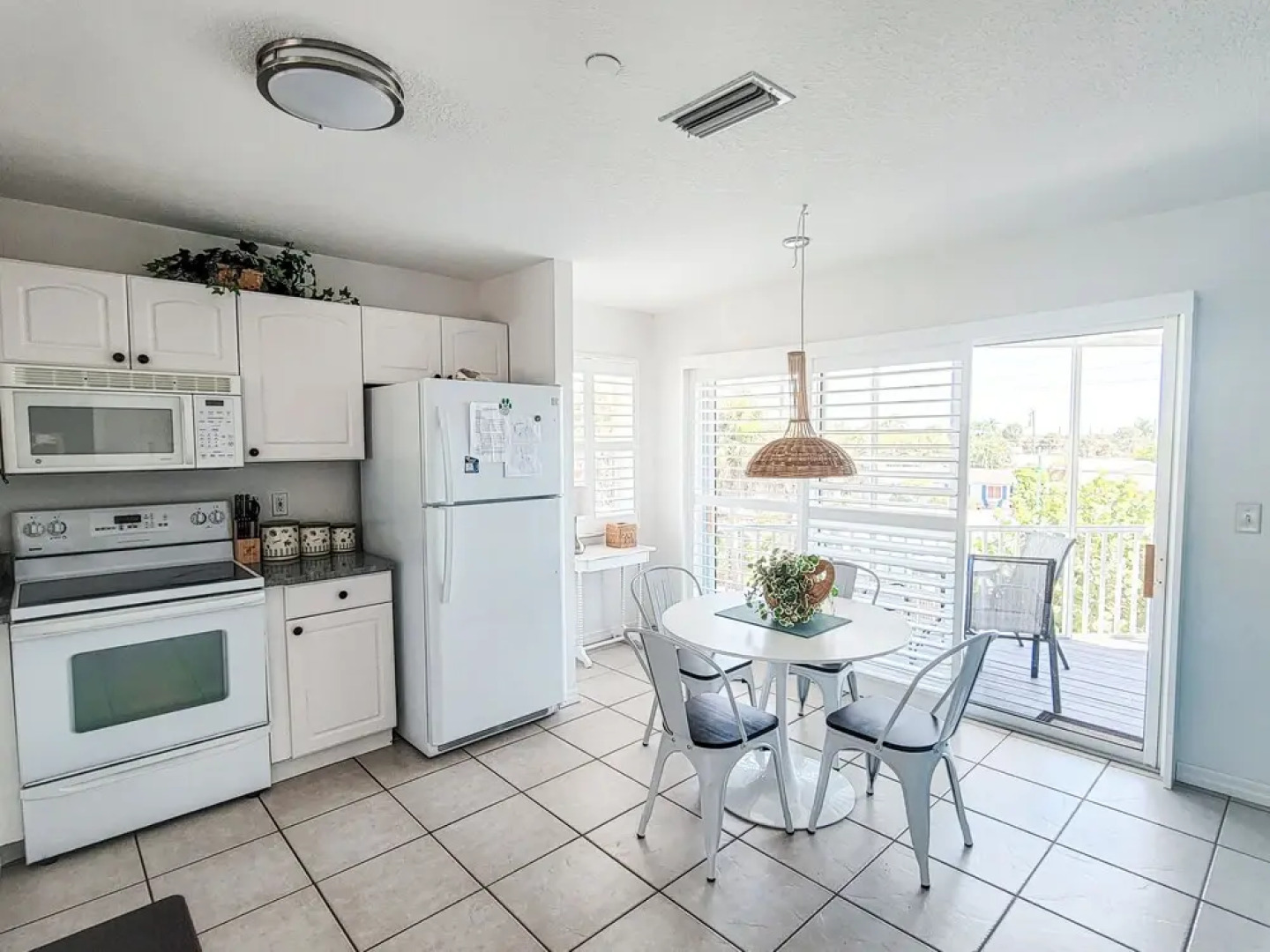 Sunset Views + Steps From The Beach 2 Bedroom Duplex by RedAwning