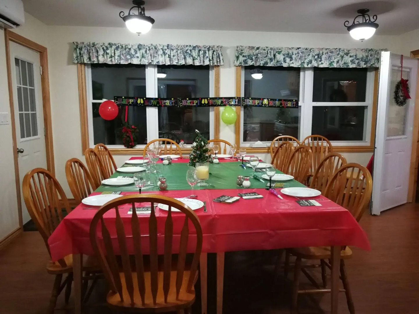 Dewar's Inn on the River