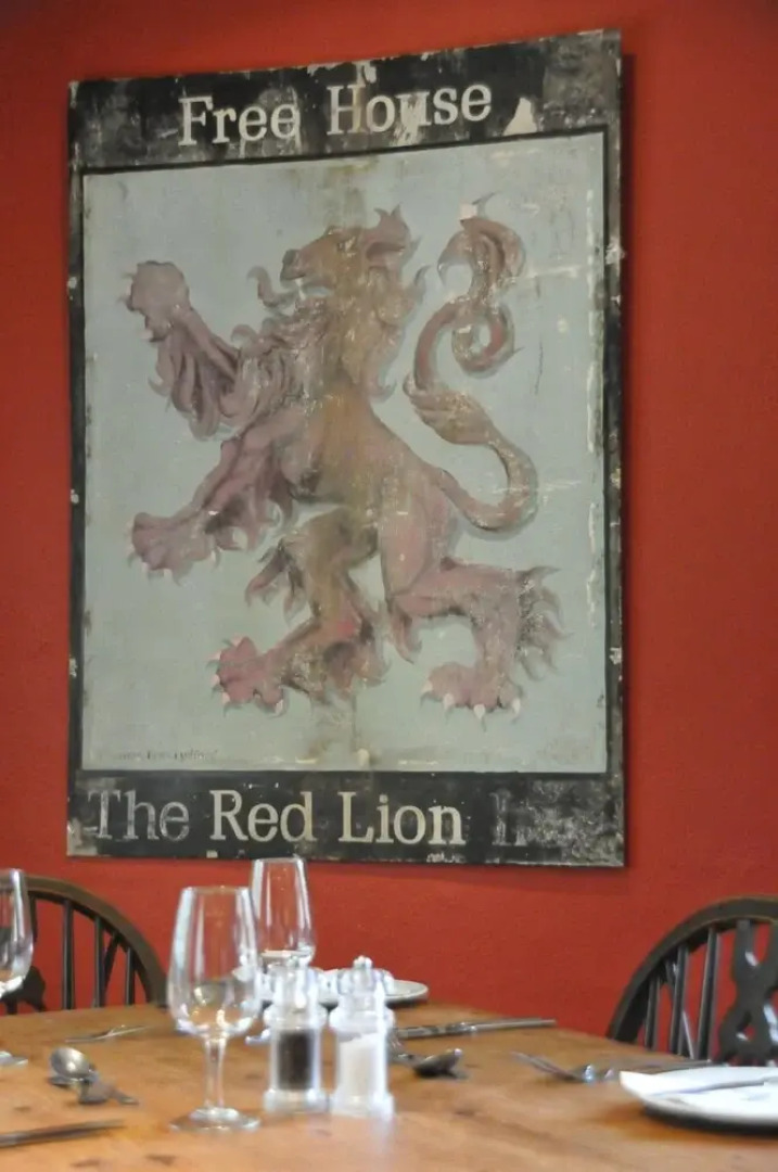 The Red Lion Inn