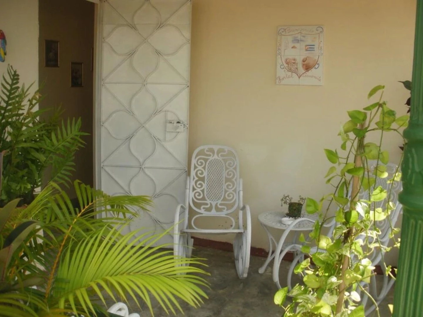 Hostal Carmencita, Carmen Gonzalez Fonseca