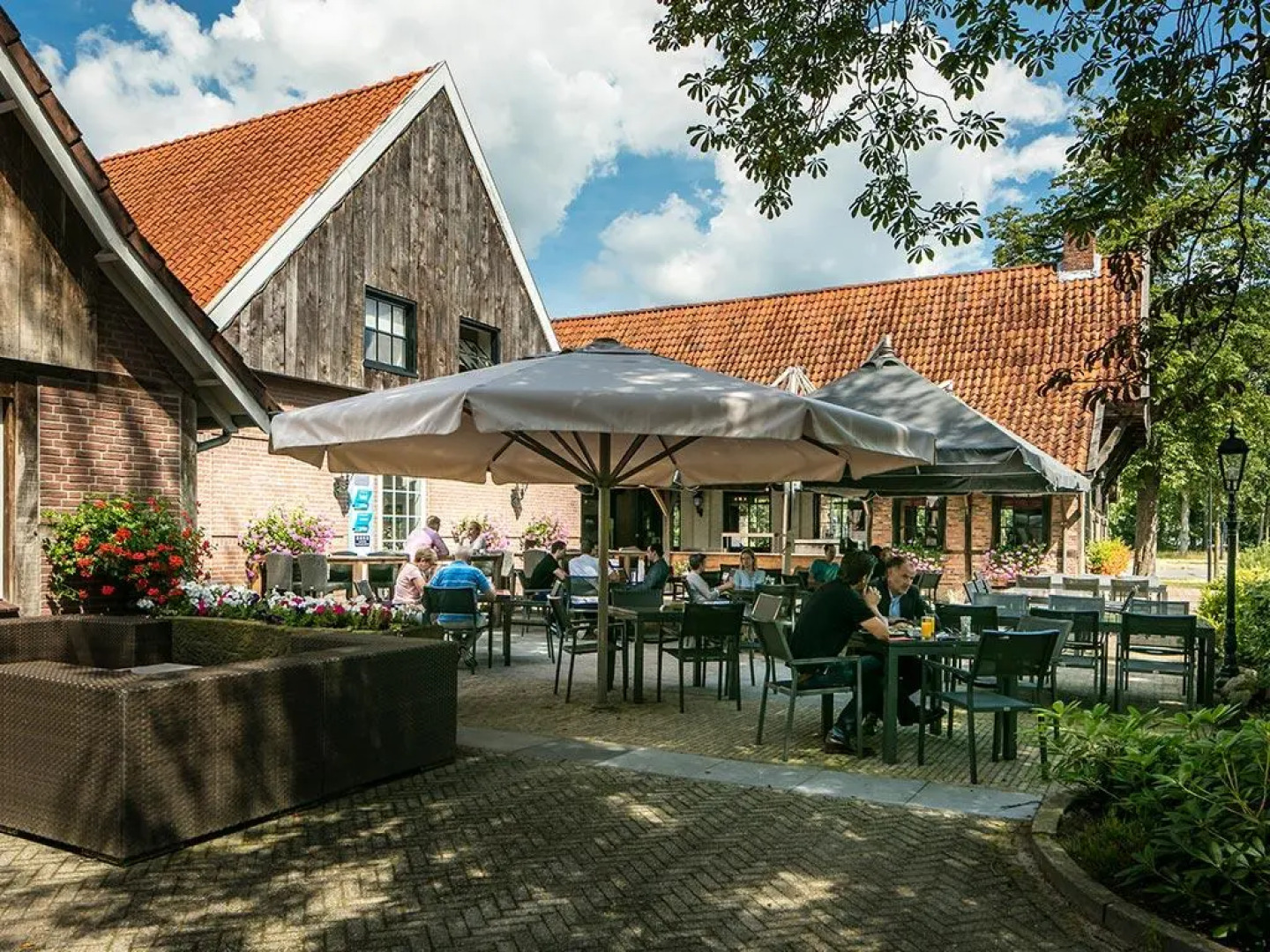 Fletcher Hotel-Restaurant De Broeierd
