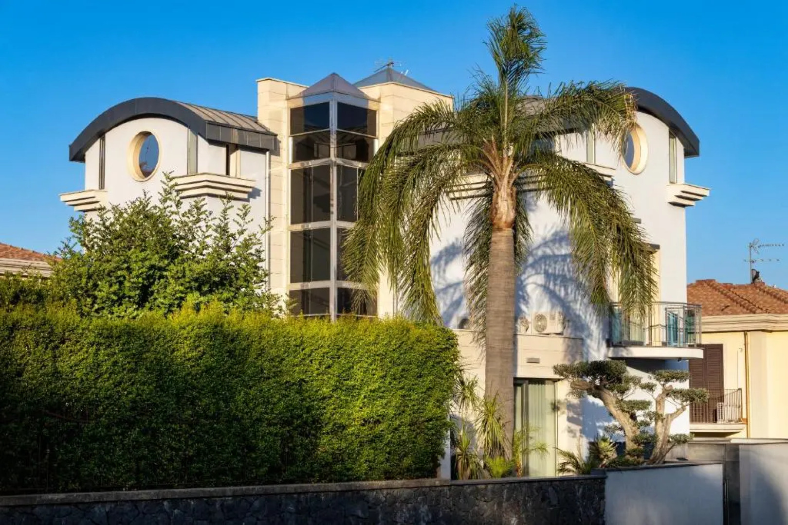 Zaffiro Lavico rooms Etna nature sea