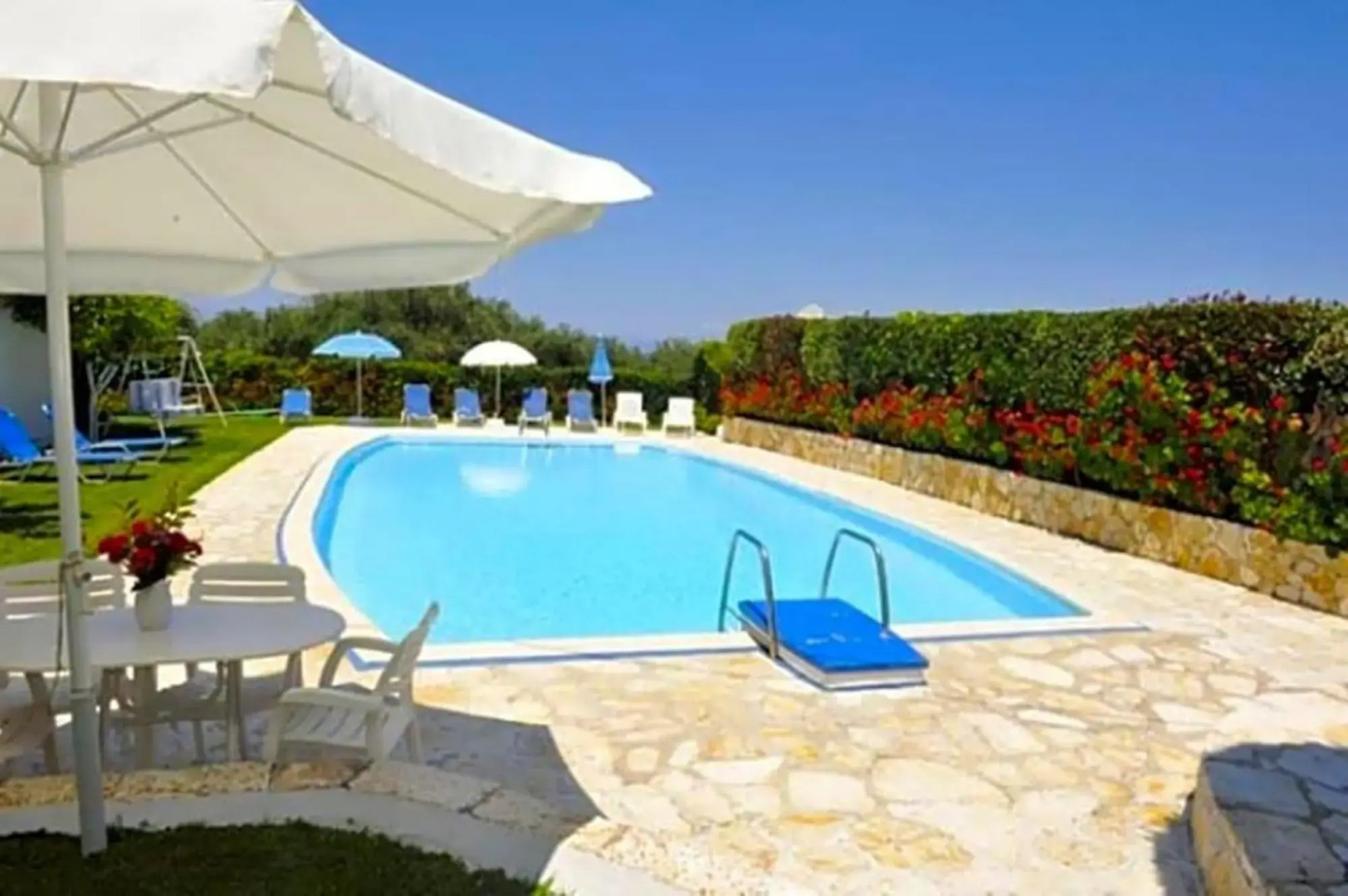 Irene Apartments - Acharavi