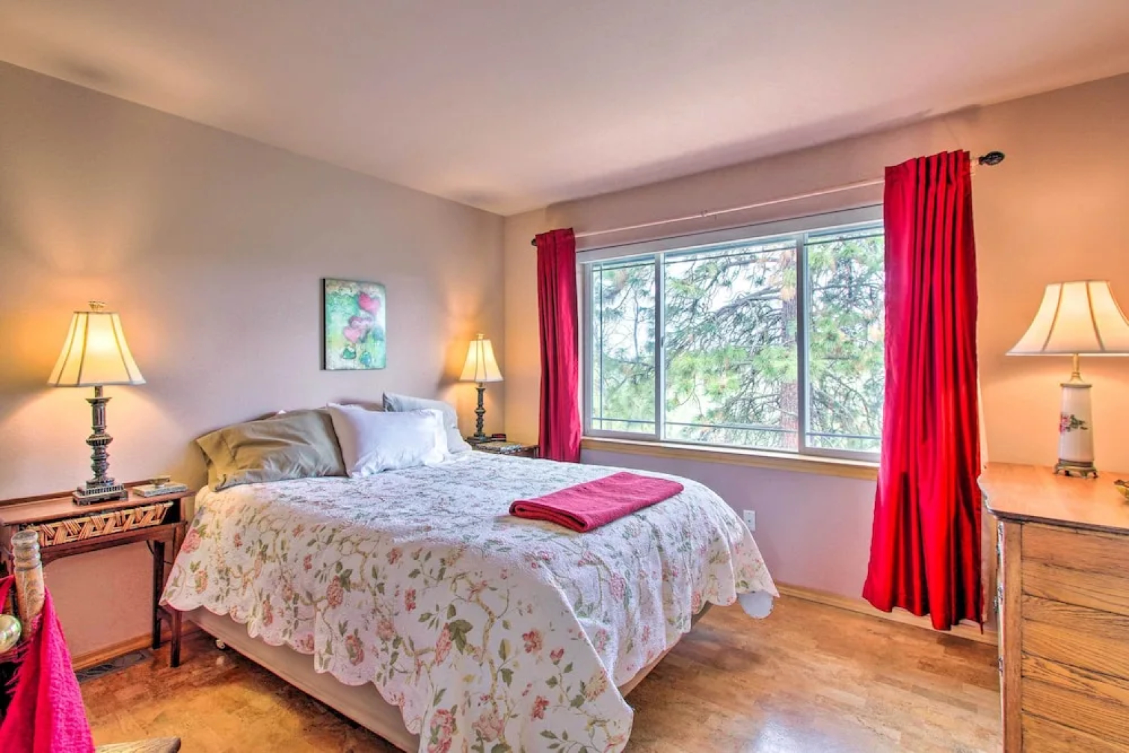 Stunning Townhome Near Upper Klamath Lake!