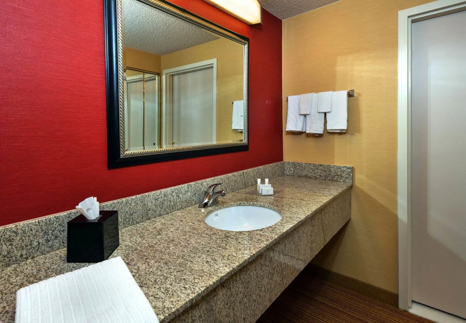 Courtyard by Marriott Winston-Salem Hanes Mall