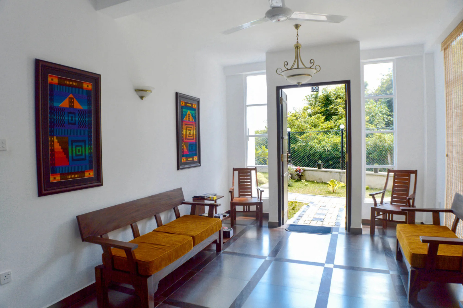 Villa Baywatch Rumassala