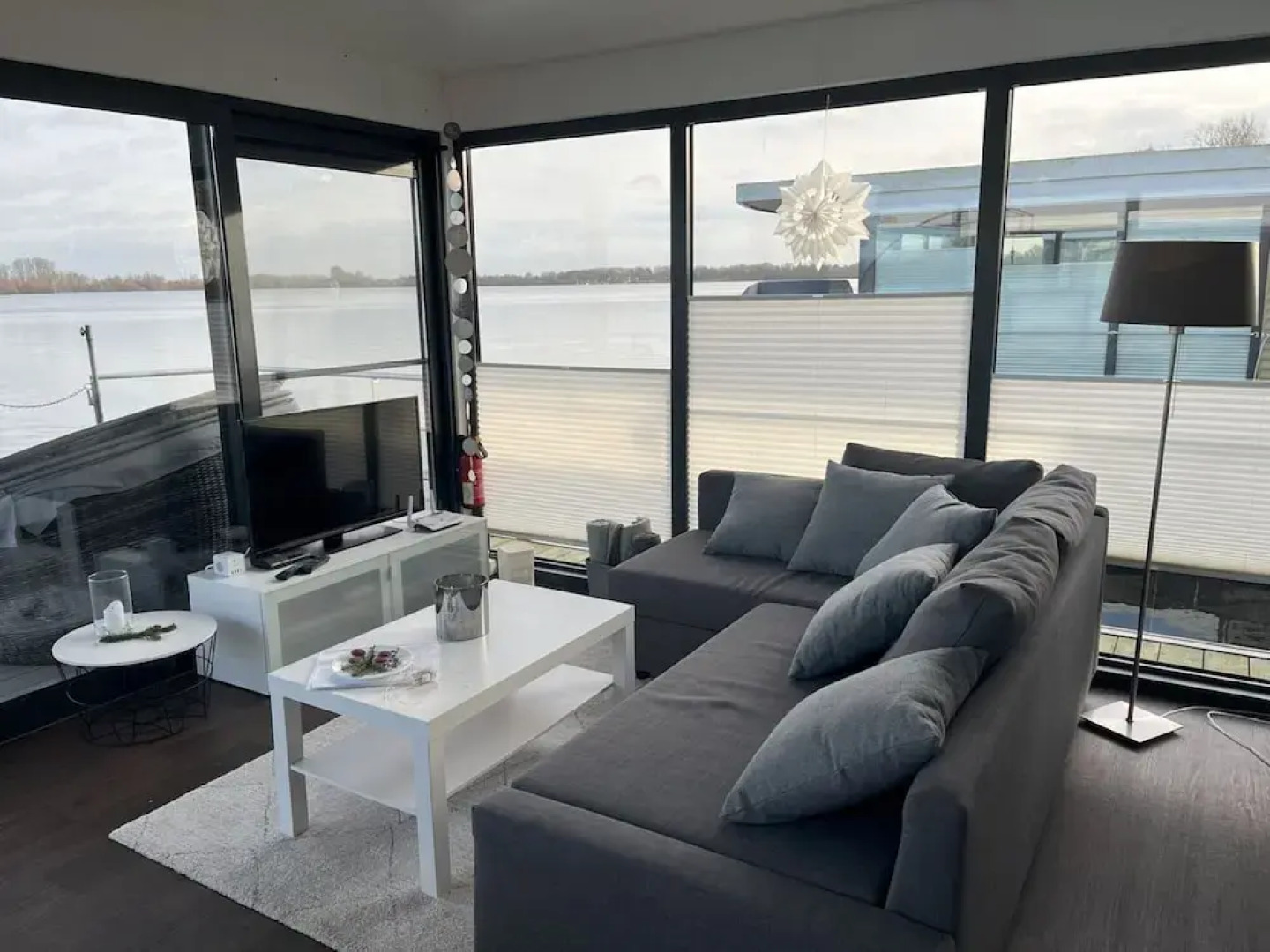 Hausboot am Xantener Nordsee