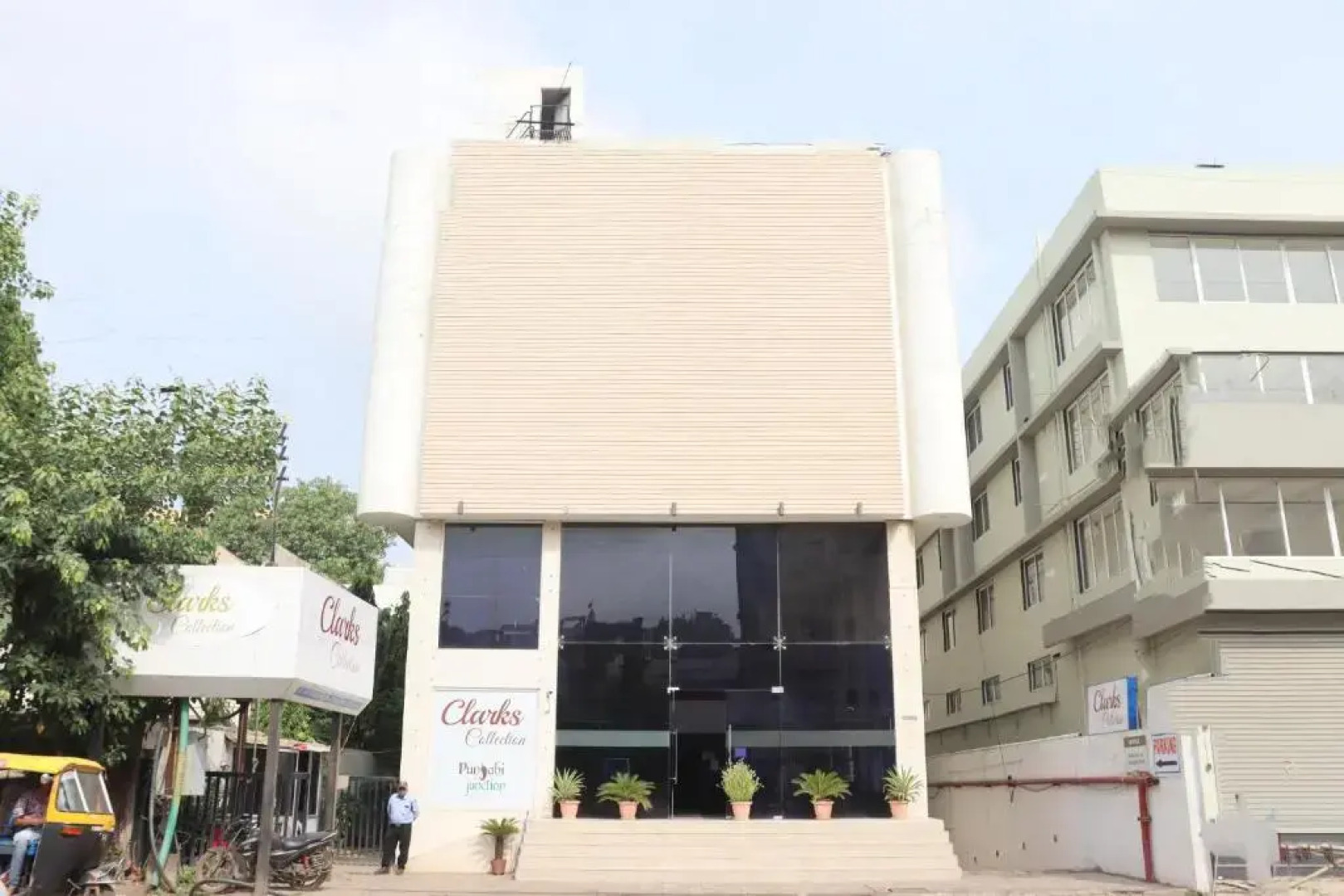 Clarks Collection Bhavnagar