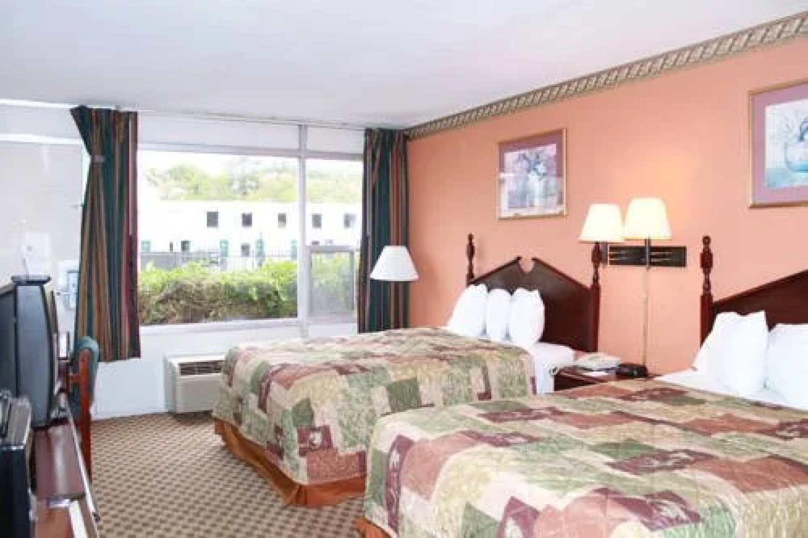 Days Inn Richmond North