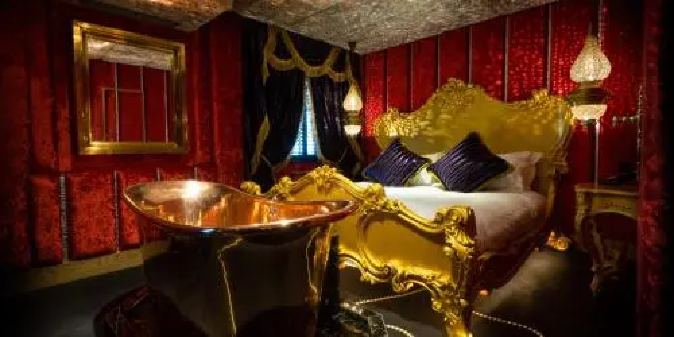 Crazy Bear Hotel-Beaconsfield