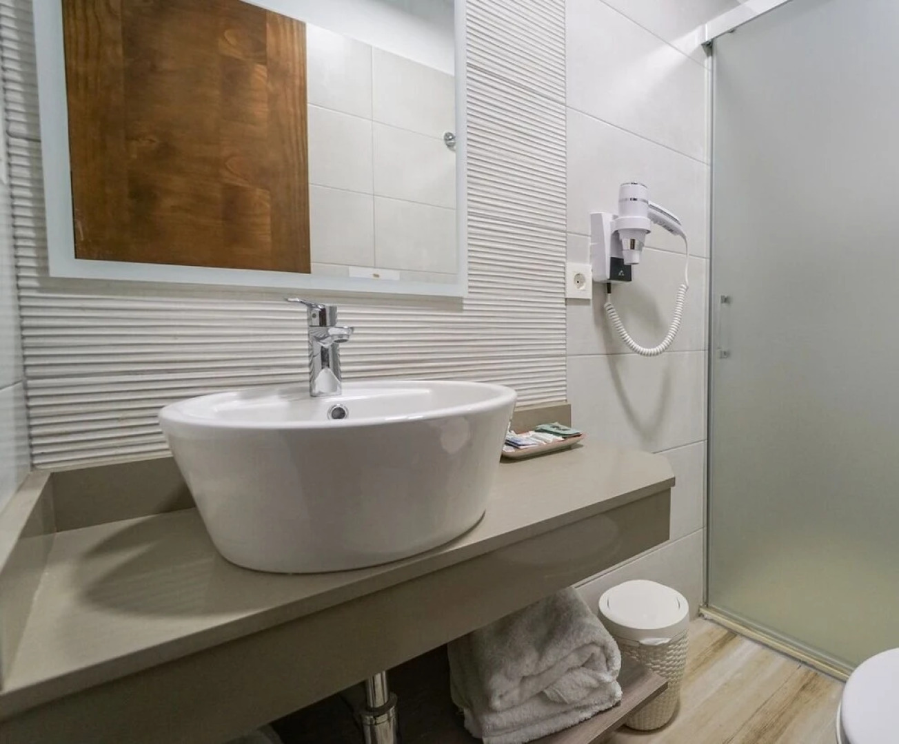 Hostal y Apartamento Rural Los Naranjos