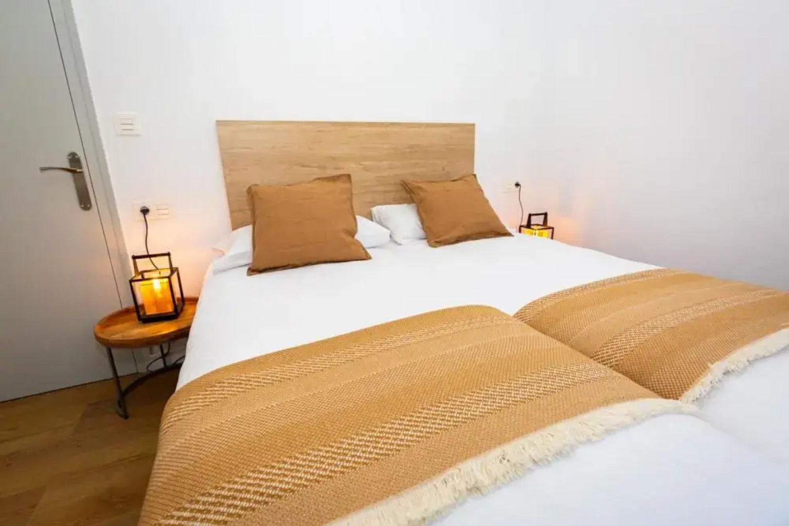 Apartments TELECABINE 365