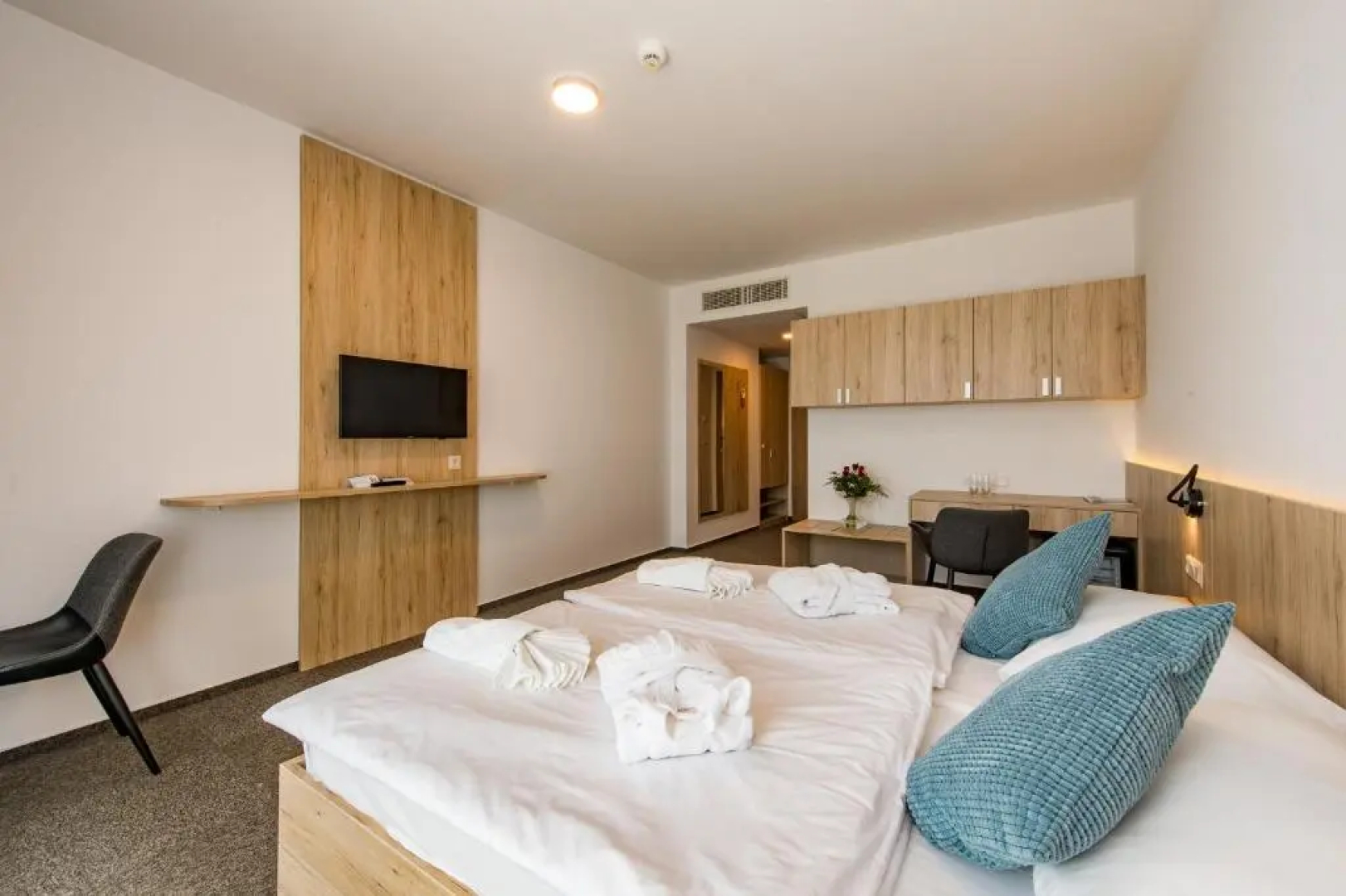 Akademia Hotel **** Balatonfured