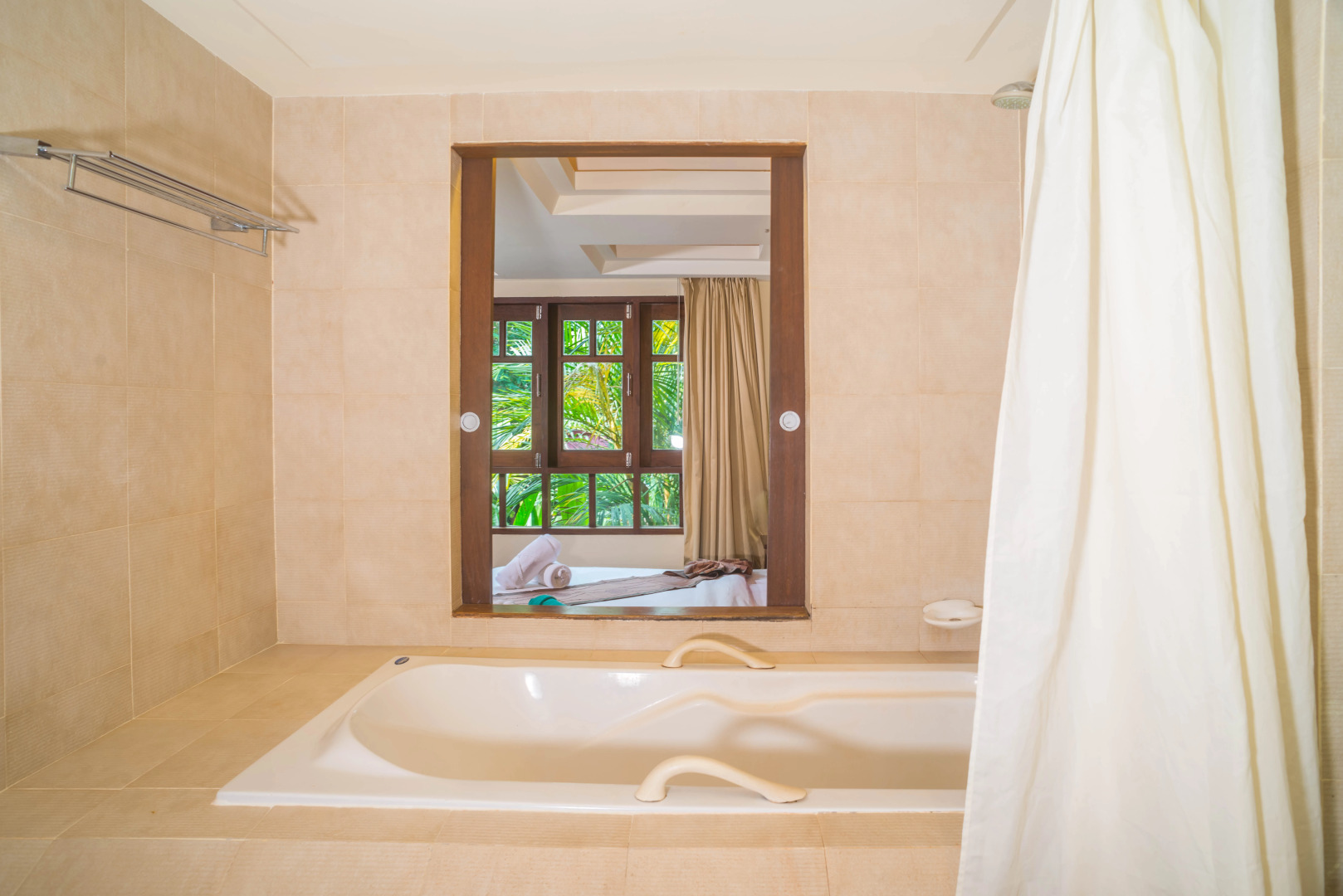 Samui Sense Beach Resort