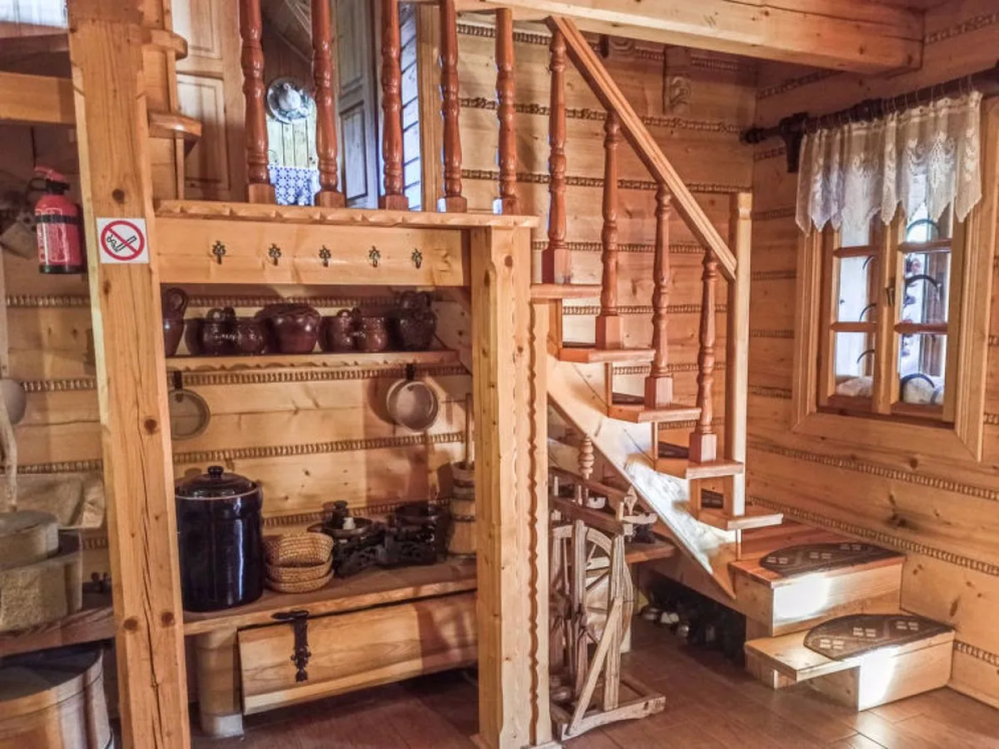 HOUSE BORóWNA BOROWNA 19462