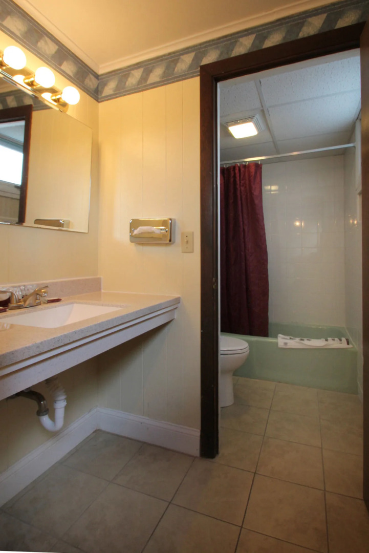 The Majestic Regency Resort