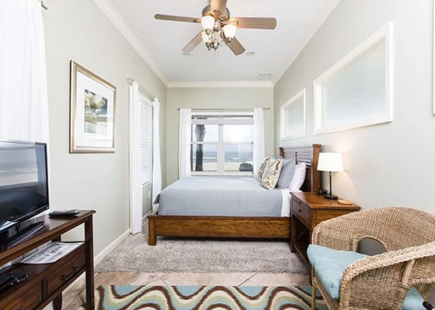 Wave Watch Beach House by Vacation Rental Pros