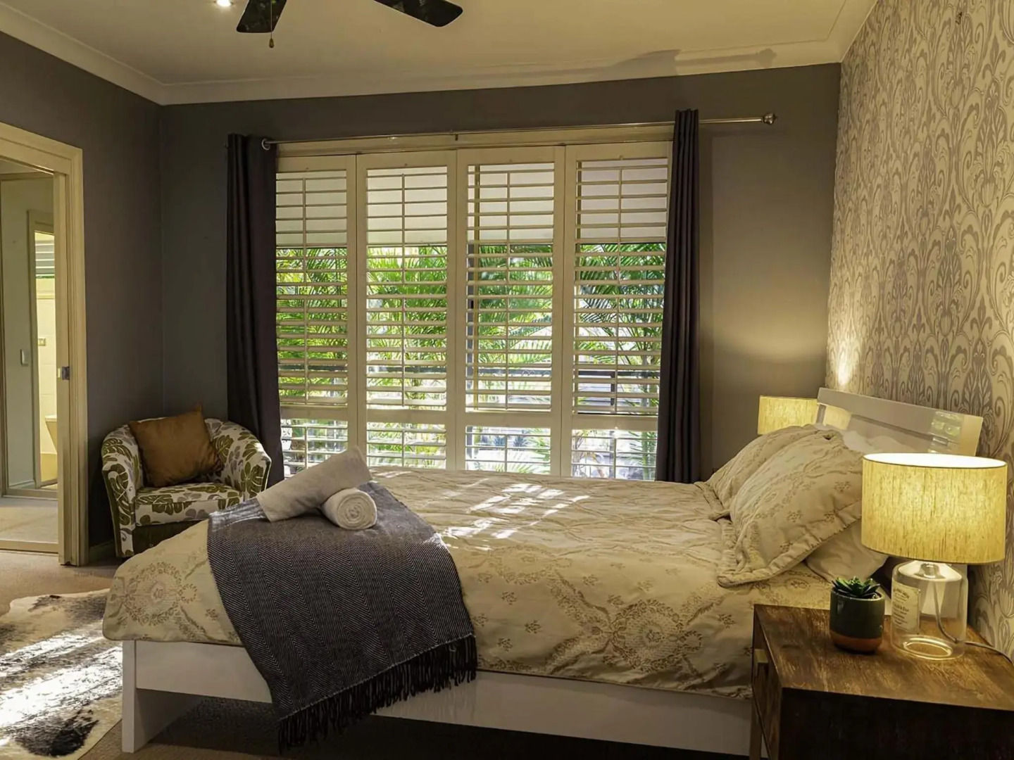 Magnificent Lakeview House - Long Jetty