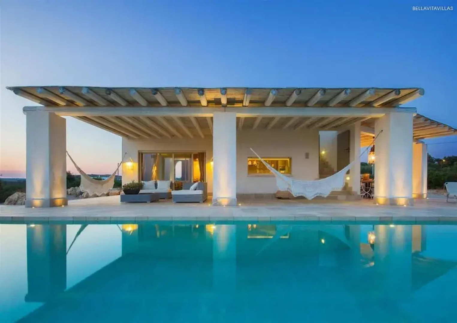 246 Villa Extralusso con Piscina a Manduria