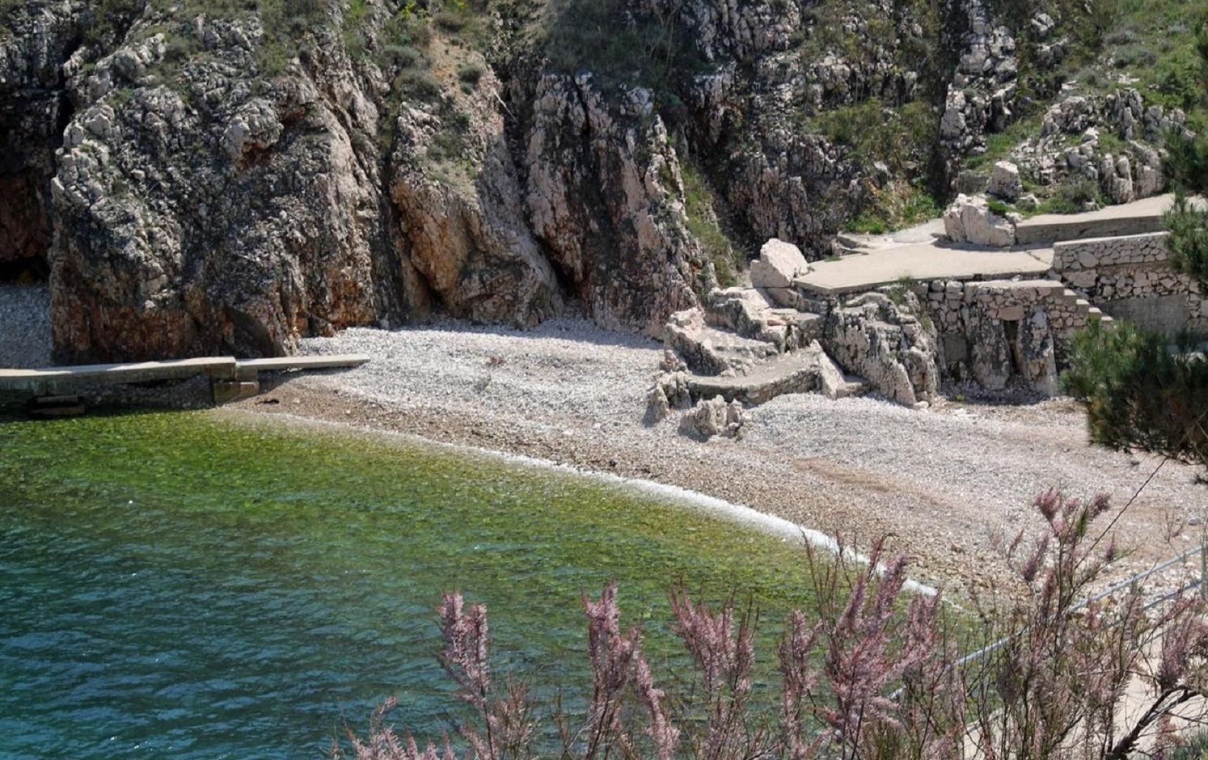 Apartment Luka - with parking; A1 Vrbnik, Island Krk