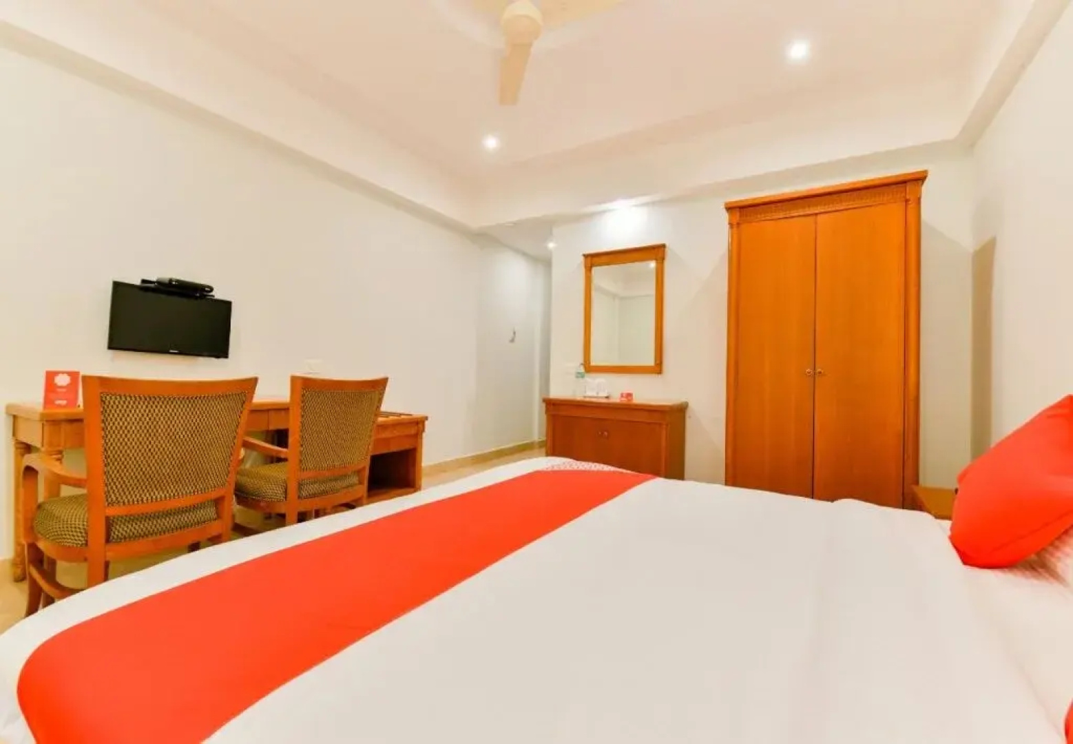 Vembanad Tourist Home By OYO Rooms