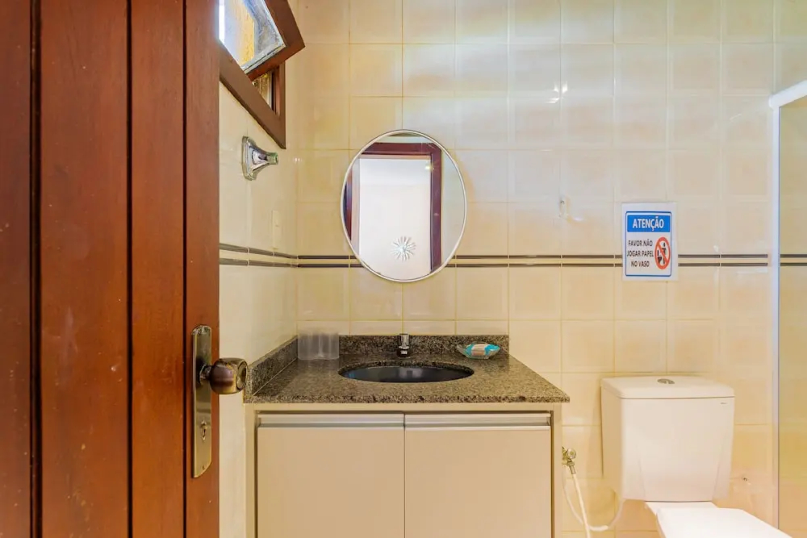 GB18 Maravilhosa Casa Pé na Areia