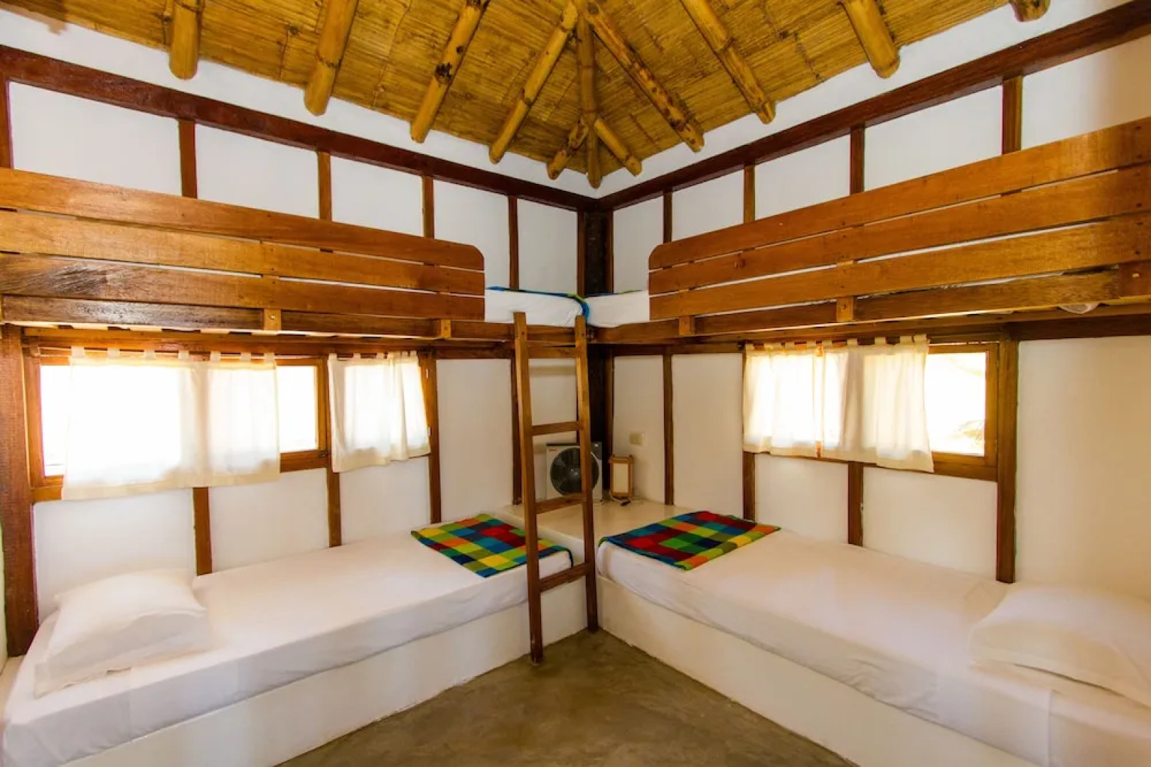 Hoja de Palma Bungalows