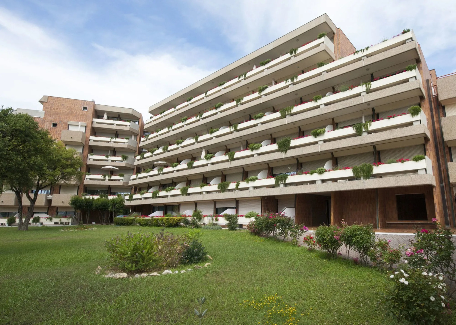 Suites Marilia Apartments