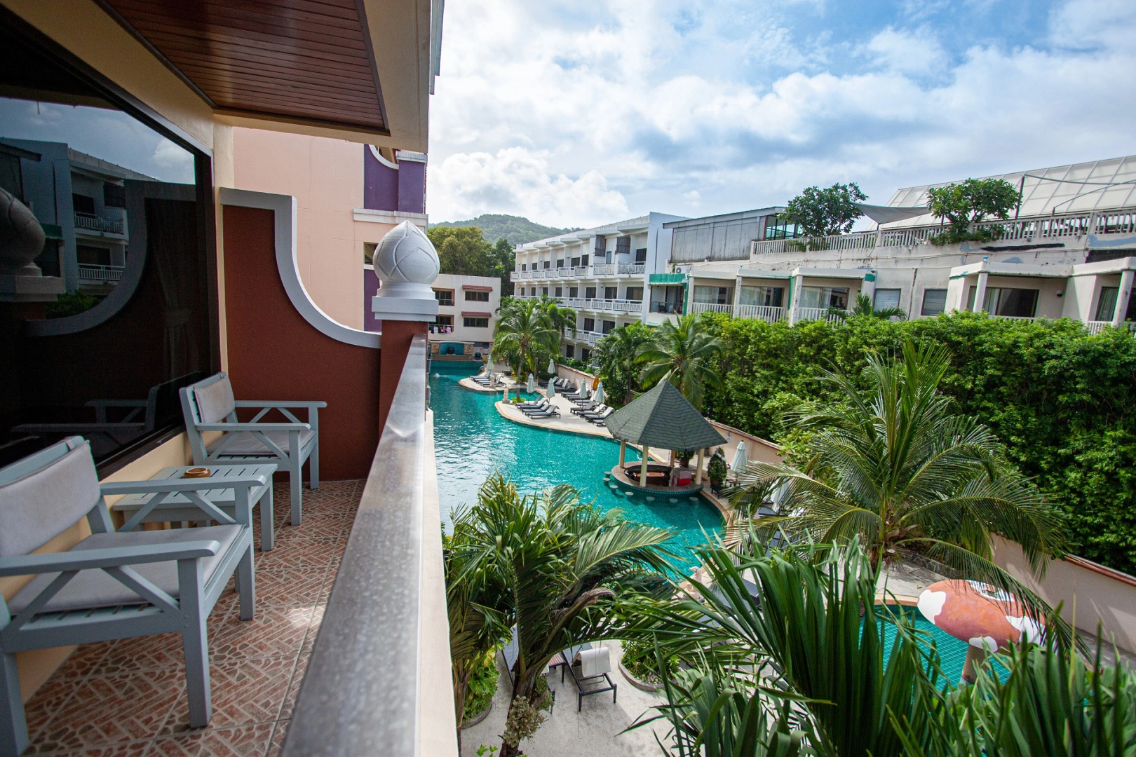 Karon Sea Sands Resort