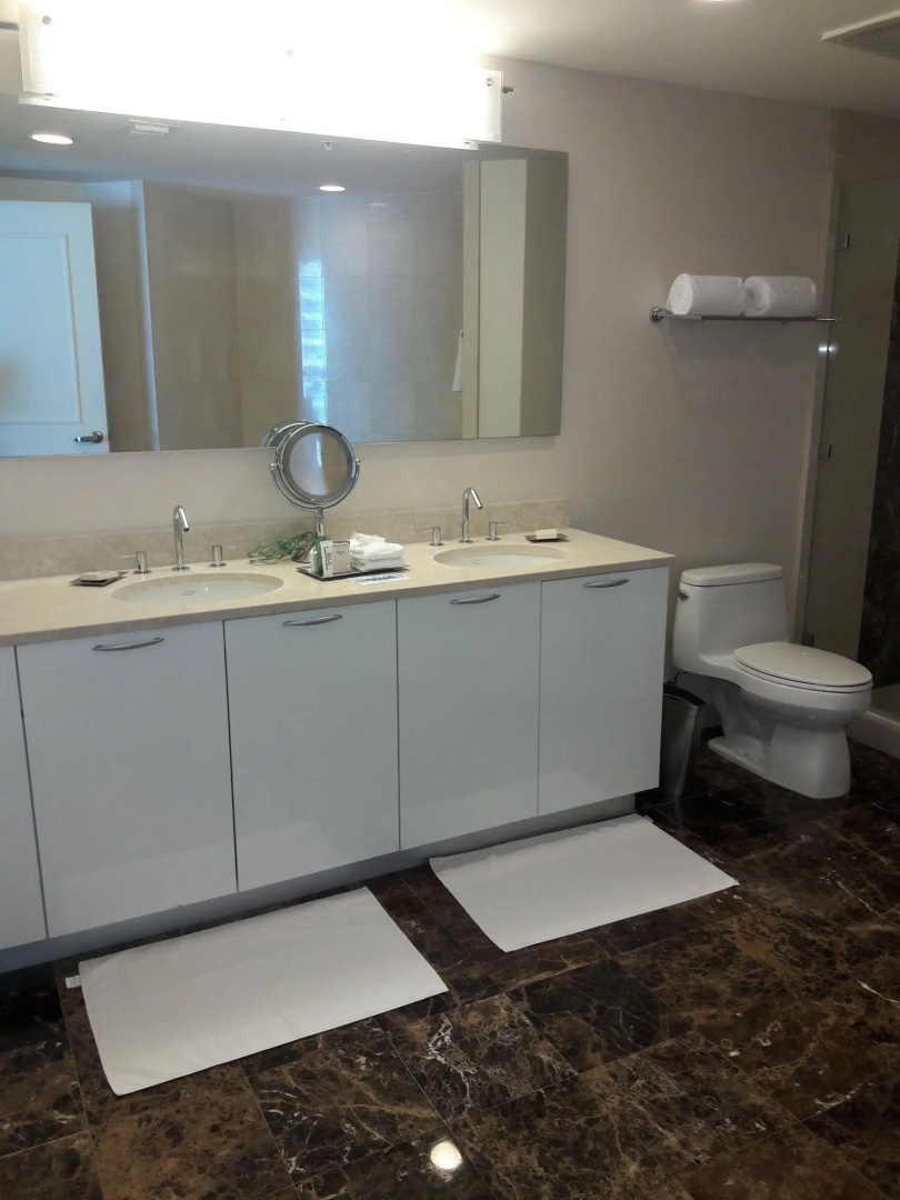 Private Residence at the Fort Lauderdale Beach Resort