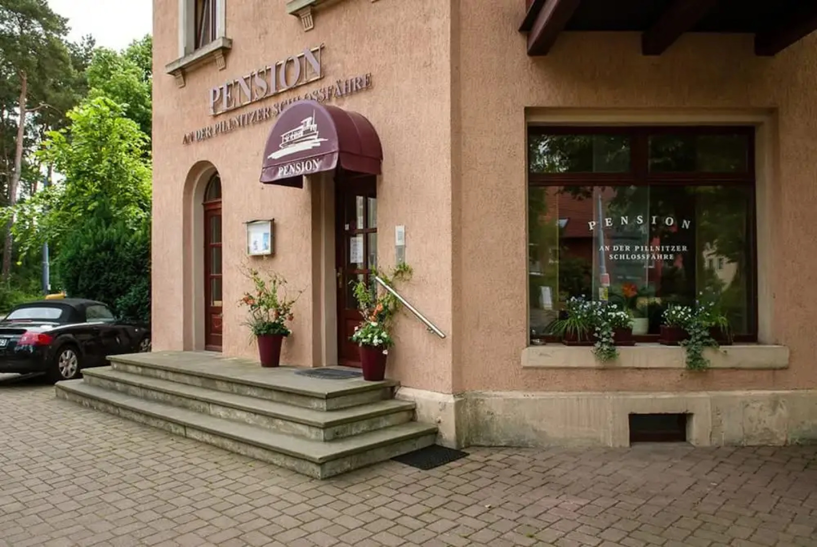Pension an der Pillnitzer Schlossfaehre