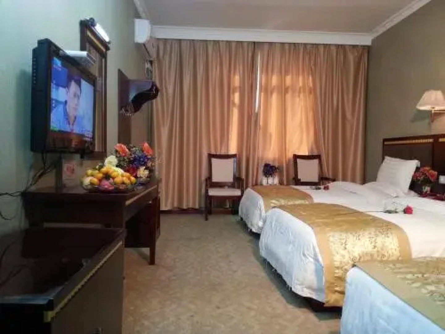 Wudangshan Guobin Hotel